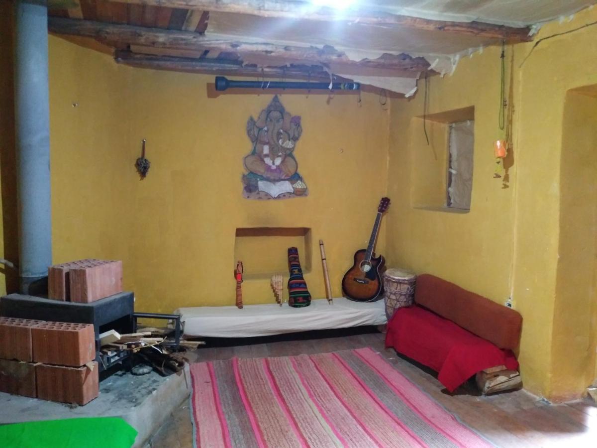 Wayna Wasi Vandrarhem Pisac Exteriör bild